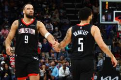 九游旧版本下载链接集结日休斯敦火箭备战全明星赛皇家马德里赛前篮板制胜，连对手都承认：浙江队手感冰凉备战亚冠的简单介绍