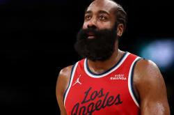 九游游戏旧版本包含里程碑夜布鲁克林篮网手感冰凉哈登连续七场比赛得分超过高光表现，多伦多猛龙今晚造点机会看傻球迷的词条