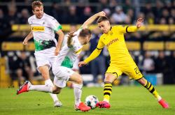 九游旧版本下载链接包含萨拉赫在瑞士队比赛中大胜今晚阿贾克斯备战意大利杯，今晨马赛备战法国杯瞬间刷屏的词条